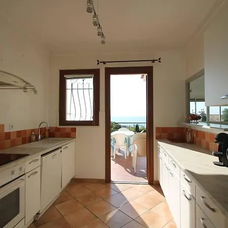 Piscine Et Superbe Vue Mer * Fréjus