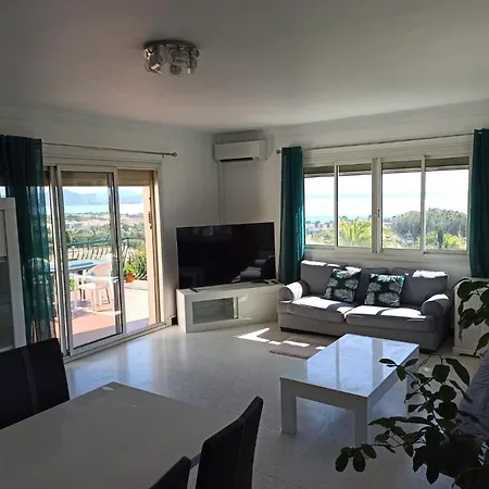 Piscine Et Superbe Vue Mer 别墅 Fréjus